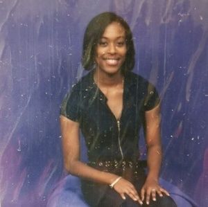 Meet your Posher, Kandi